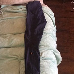 Lululemon Lead the Pack crop